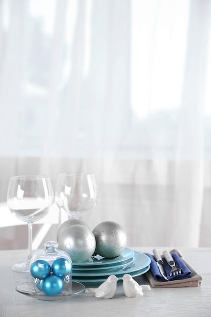 Versierde kerst tafel setting. Kerstmenu concept