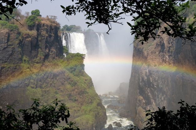 Victoria Falls Een algemeen beeld met een regenboog