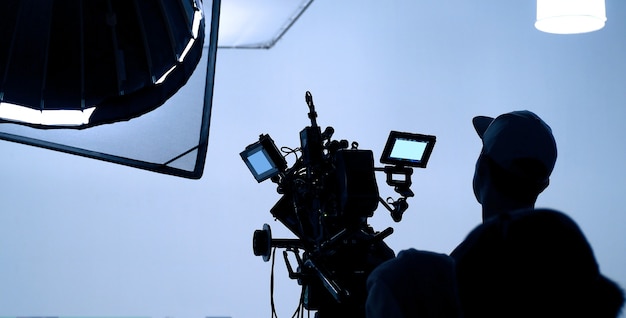 Videoproductie achter de schermen Making of TV commercial movie that film crew team lightman