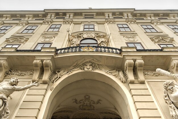 Photo vienna austria november 30 2014 famous hofburg palace in vienna it was the habsburgs' principal winter residence currently serves as the residence of the president of austria