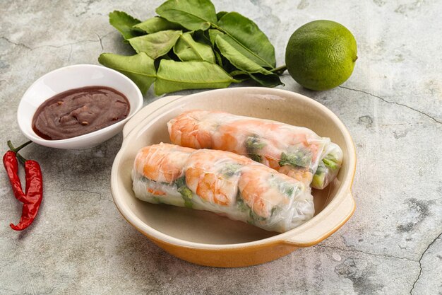 Vietnamese loempia met garnaal