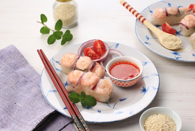 Vietnamese Prawn Salad Spring Roll