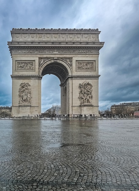 Foto la vista dell'arco di trionfo a parigi