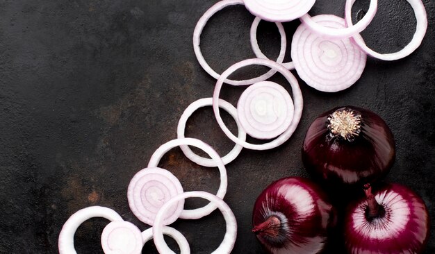 Photo above view arrangement with red onion