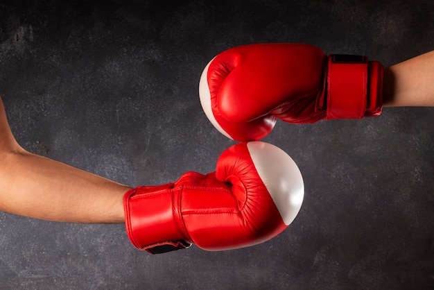 Photo view of boxing gloves on hands