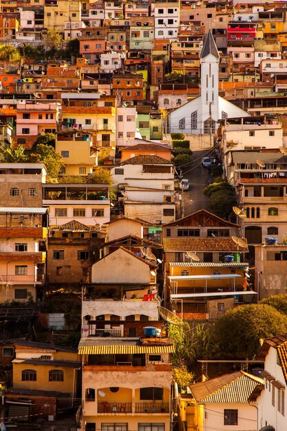 Foto vista degli edifici della città