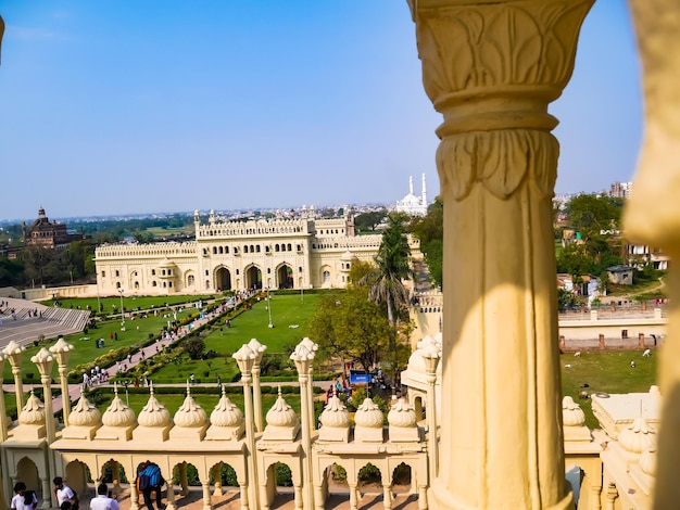 Photo a view of the city of hyderabad from the top of the palace