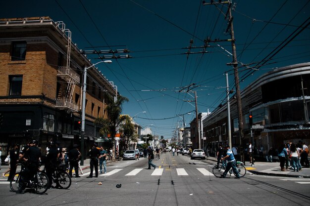 Photo view of city street