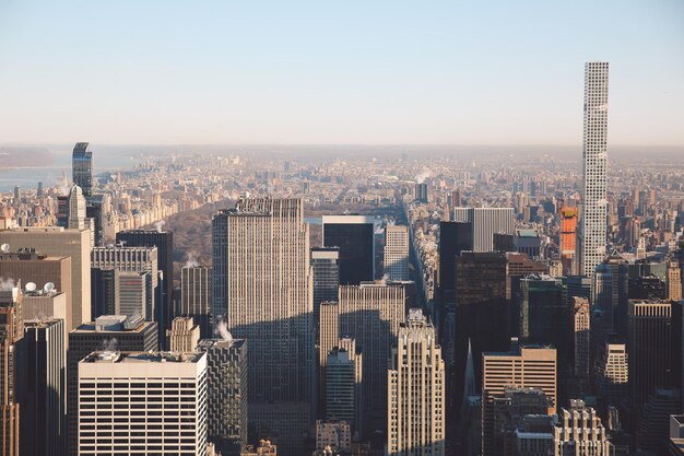 Photo view of cityscape against clear sky