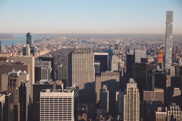 Photo view of cityscape against clear sky