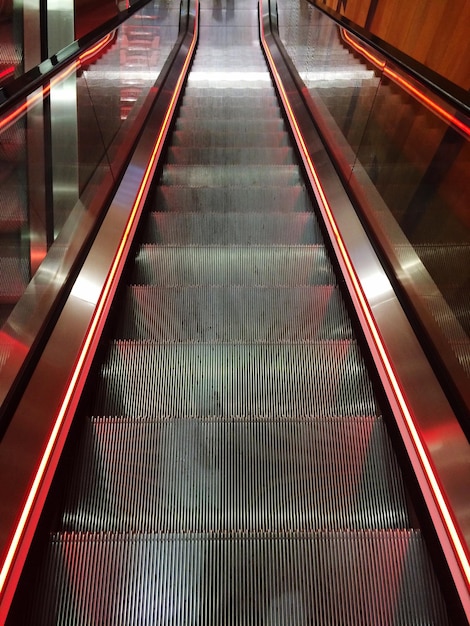 Photo view of escalator