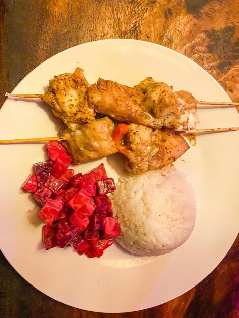 コロンビア料理の魚のスピーバーの景色