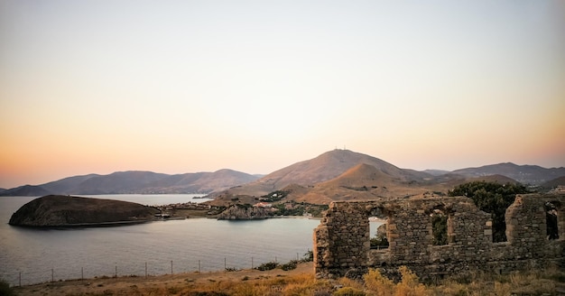 Photo view from byzantine medieval castle of myrina in lemnos or limnos greek islands on summer vacation