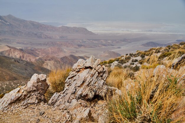 Вид с вершины горы в национальном парке Долина Смерти