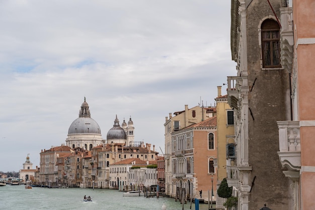 Photo view of the grand canal of venice