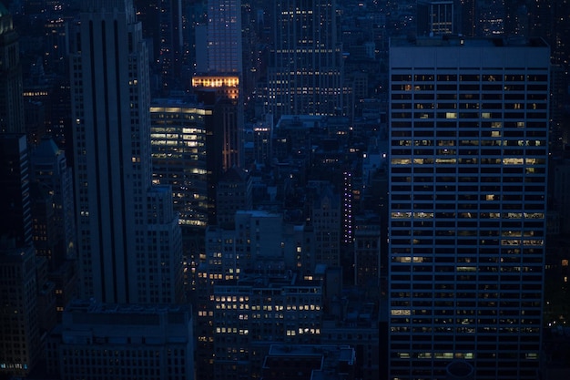 Photo view of illuminated city at night