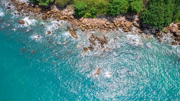 ドローンアングルからの島の眺めタイのチャンタブリー県高角度の海