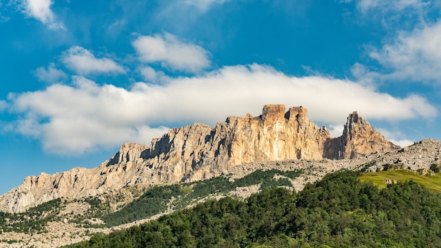 Vista della catena montuosa di kapaz