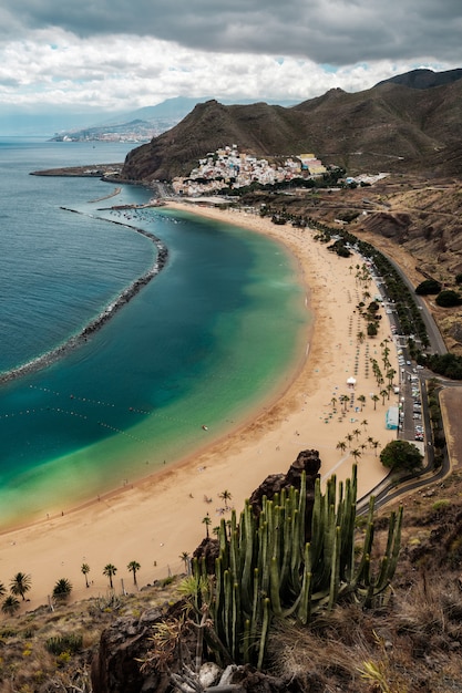 Photo view of las teresitas beach, tenerife