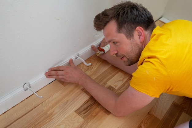 Tips for repairing before fitting skirting boards? : r/DIYUK