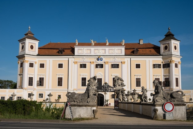 Photo view to milotice castle czech republic state milotice called pearl of south moravia