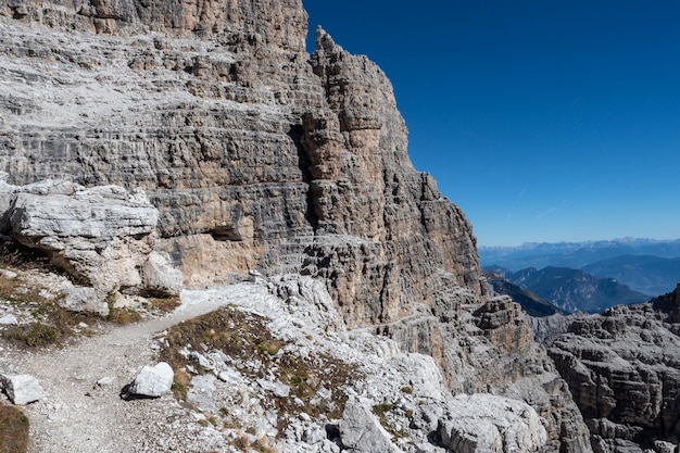 산 봉우리의 보기 Brenta Dolomites Trentino Italy