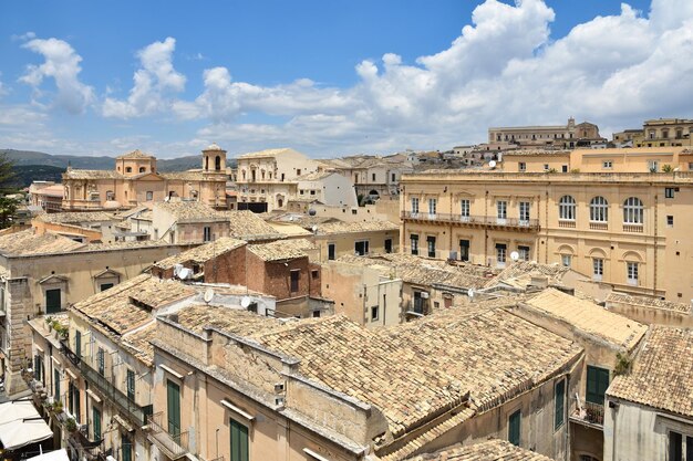 イタリアのシチリアのバロック様式の都市ノトの景色