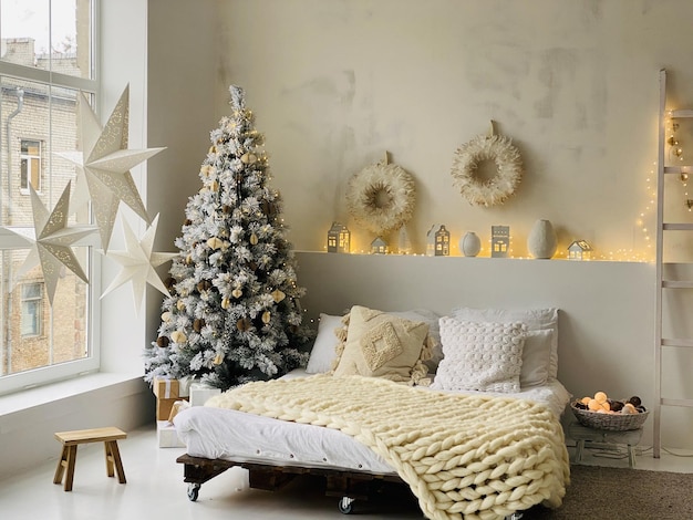 사진 집 에 있는 크리스마스 트리 의 모습