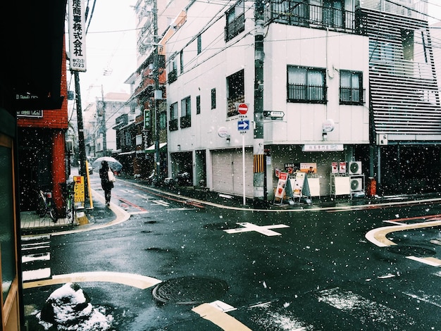 写真 背景に建物がある街の景色