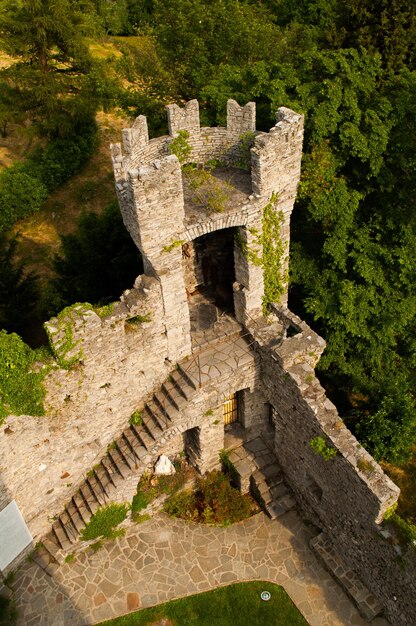 Foto vista delle vecchie rovine