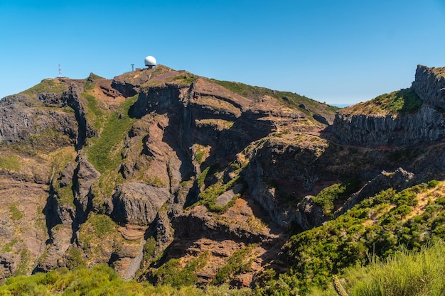 Ninho da Manta 관점 Madeira Portugal에서 Pico do Arieiro의 전망