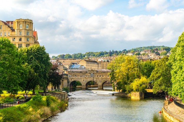 View of the pulteney bridge in England