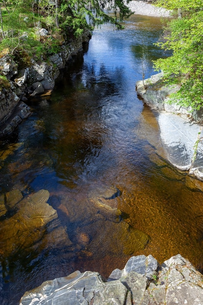 Foto vista del fiume tay in scozia