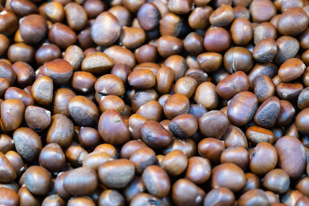 Foto vista delle castagne arrostite