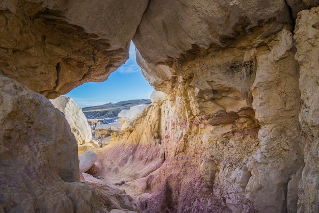 Photo view of rock formations