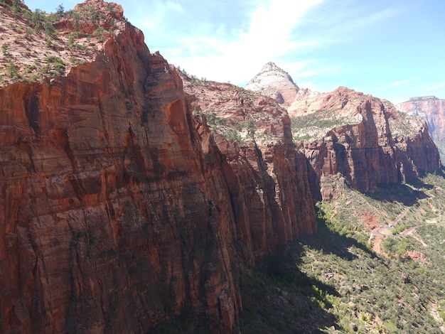 Photo view of rock formations