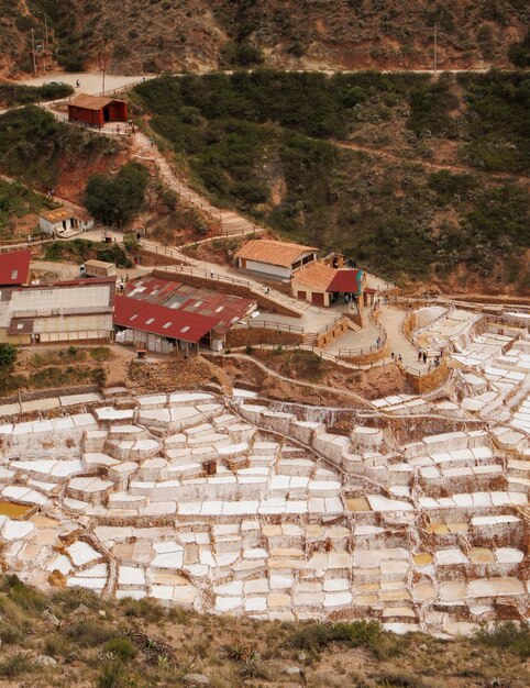 Photo view of the salt mines of maras in the sacred valley of the incas urubamba cusco peru