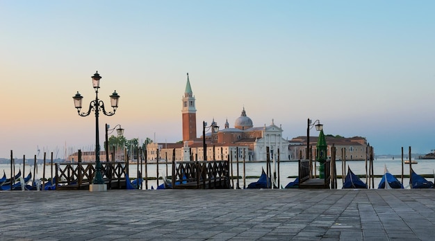 이탈리아 베니스의 산 조르지오 마조레(San Giorgio Maggiore)에서 보기