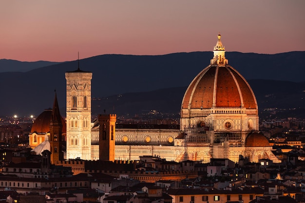 Foto vista della cattedrale di 