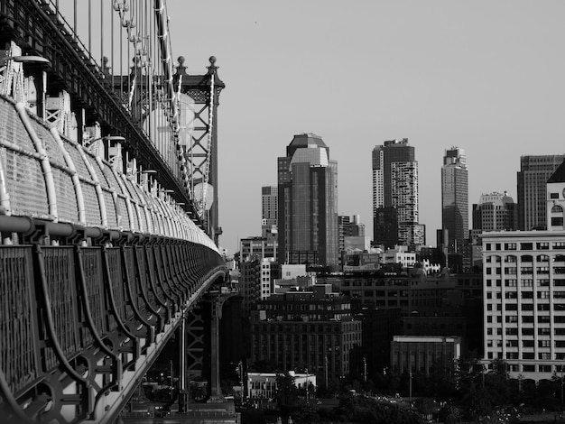 Photo view of skyscrapers in city