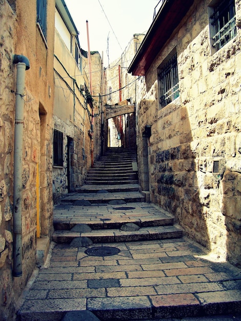 Photo view of stairway in old city