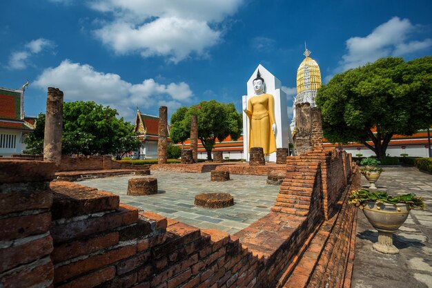 View of temple building against cloudy sky