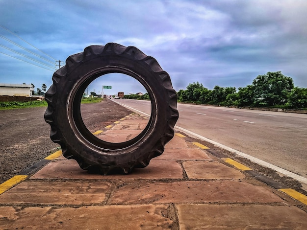 Photo view of tire tracks on road