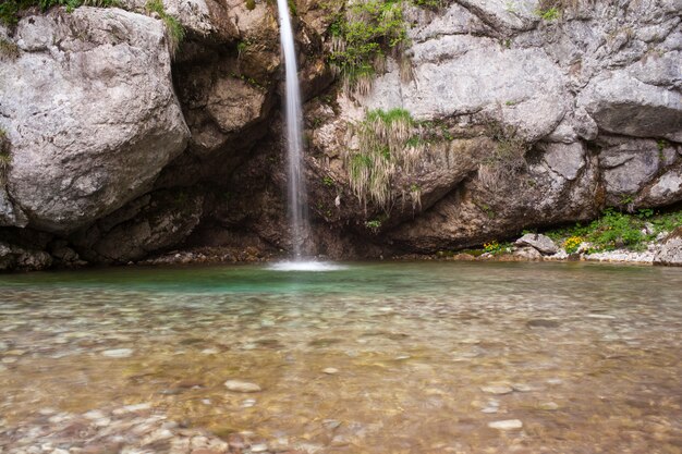 Вид на водопад, Словения