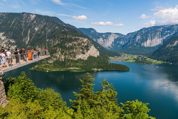 잘츠 카머 구트의 Hallstattersee에있는 관점