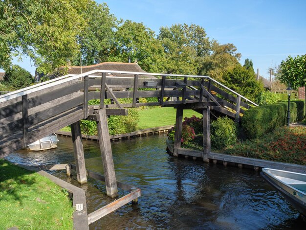 Photo the village of giethoorn