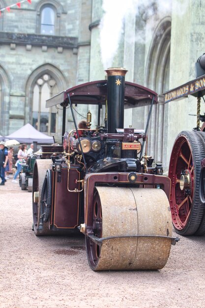 Foto auto d'epoca per strada