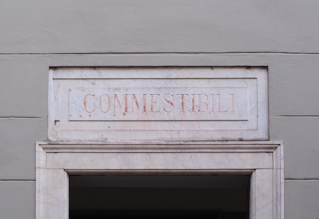 Vintage commestibili (food store) sign