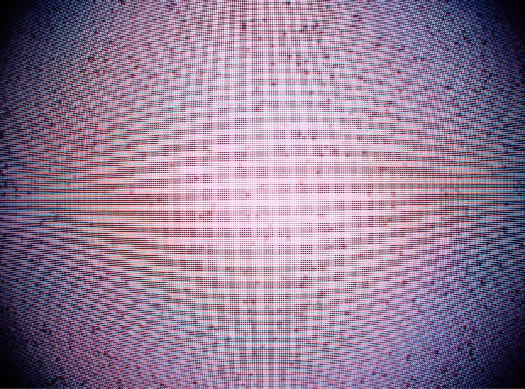 फोटो vintage empty tv screen with chromatic aberration background