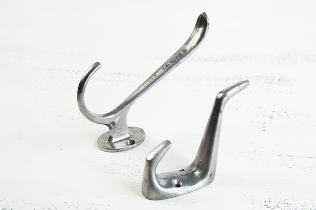 https://img.freepik.com/premium-photo/vintage-metal-hooks-hangers_110491-1071.jpg